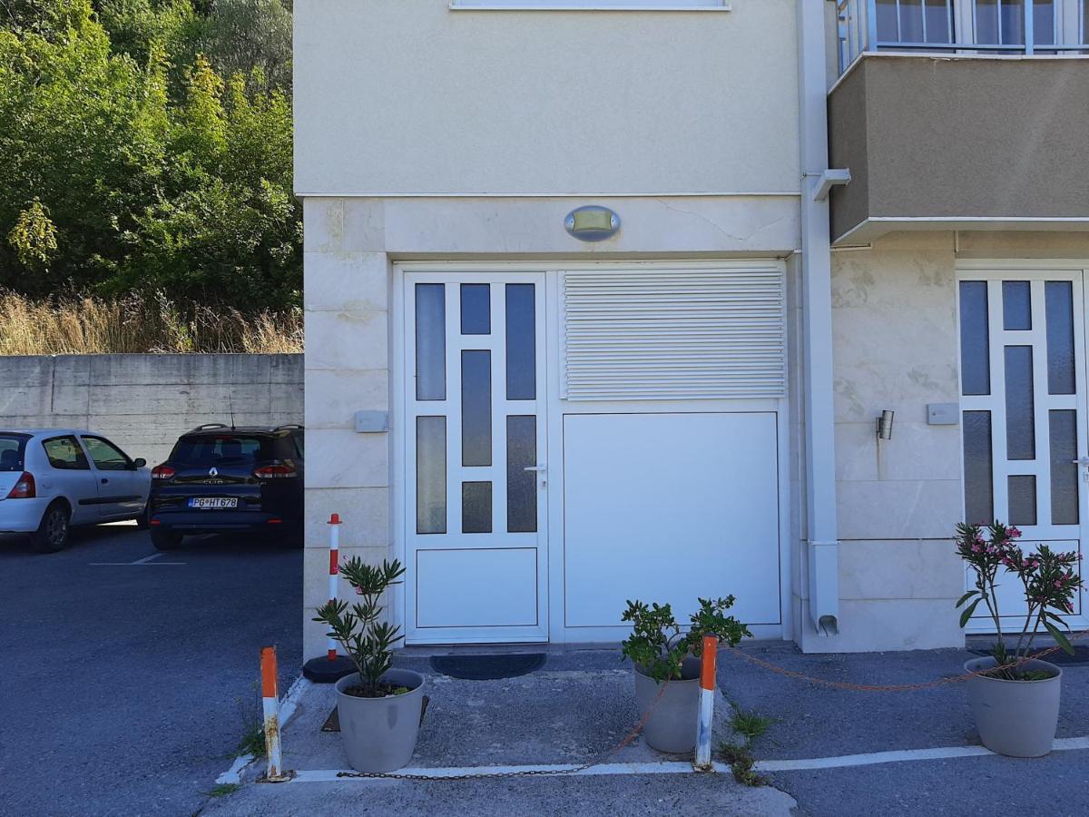 Rakocevic Apartments Petrovac Exterior photo