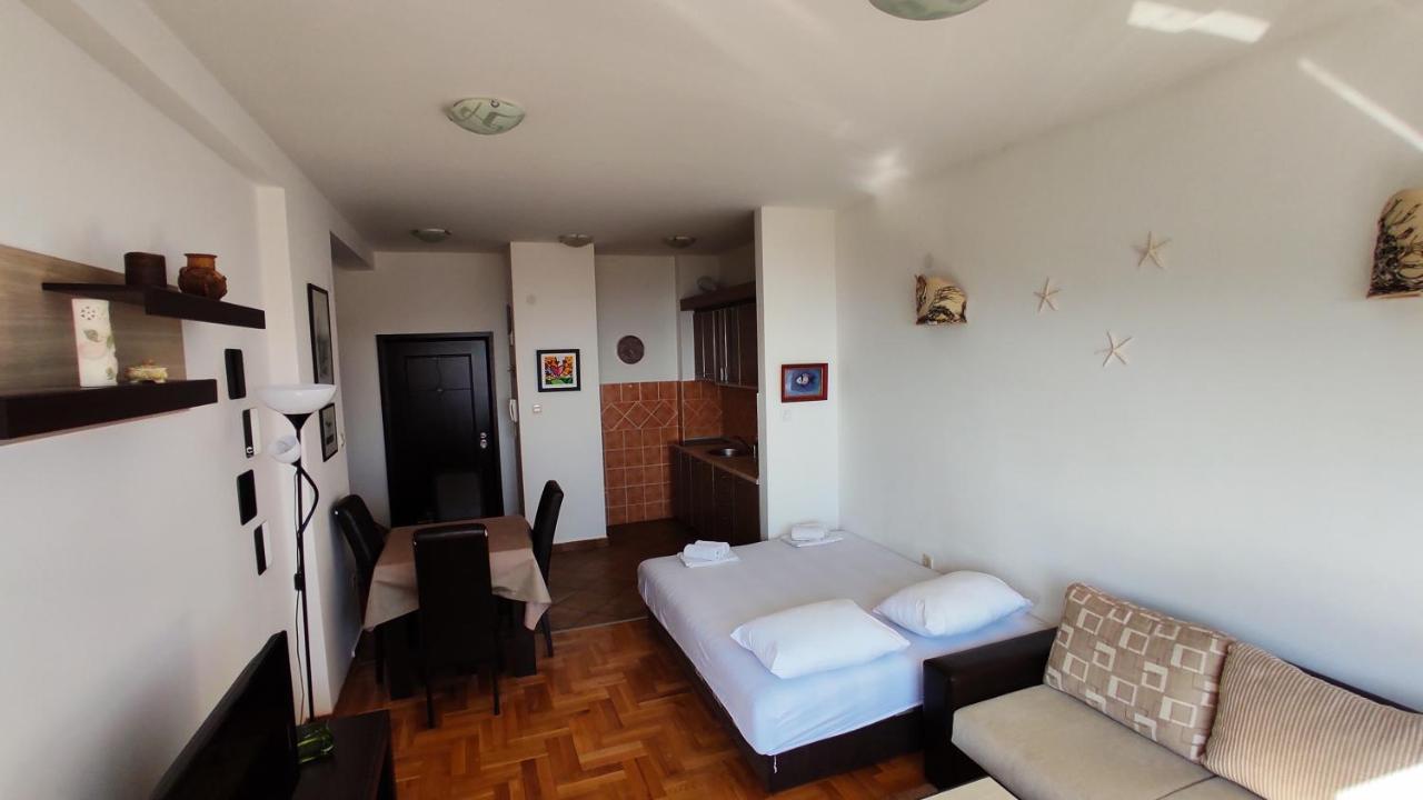 Rakocevic Apartments Petrovac Exterior photo