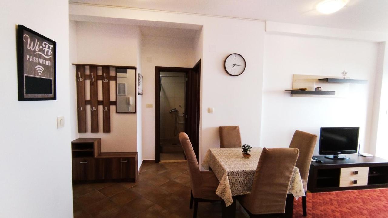 Rakocevic Apartments Petrovac Exterior photo